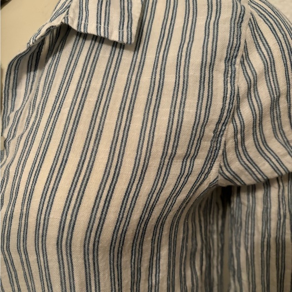 Lucky Brand button front shirt S - Picture 3 of 8